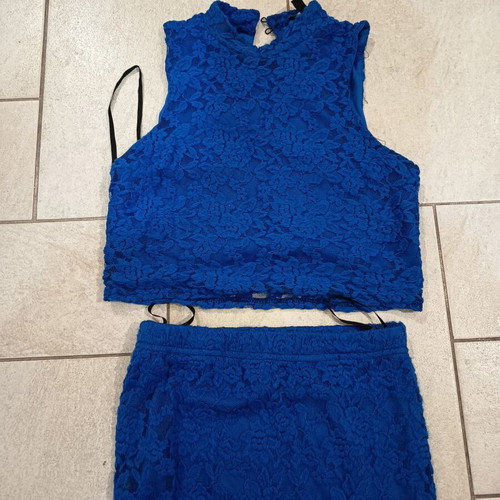 Blue skirt and top set like new
