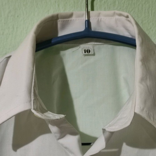 White shirt like new, sizes S and M