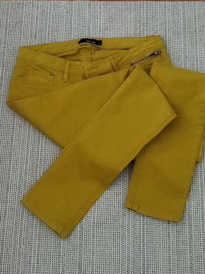 Tally Weijl mustard-croc leggings size 40 like new