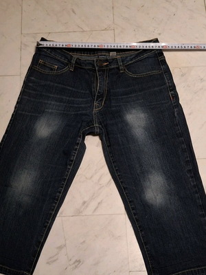 Capri denim pants Esmara like new, large size with fading