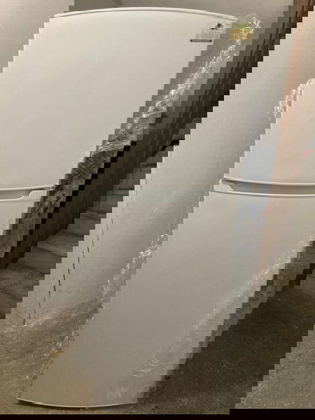 Whirlpool Ψυγείο 289lt No Frost