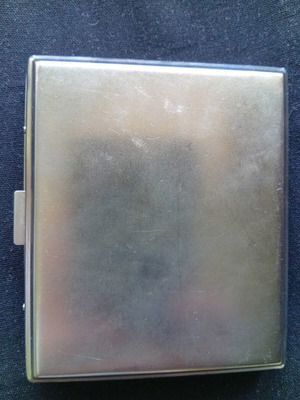 Metal cigarette case