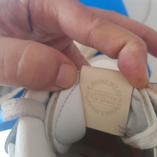 Adidas original women's sneakers size 38 like new, white beige