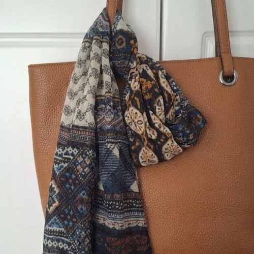 Scarf like new, multicolor