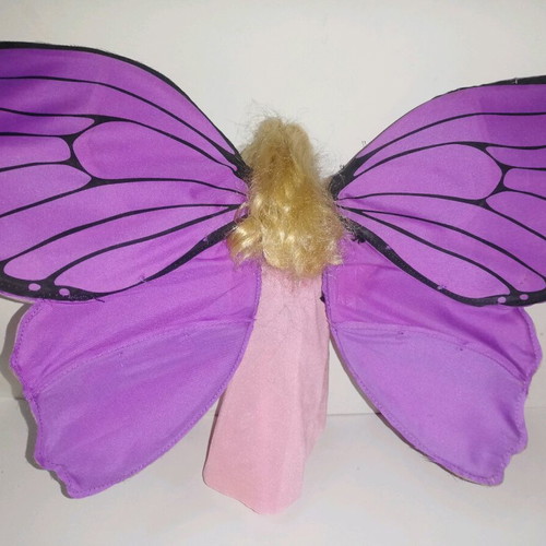 Barbie Mariposa 2007 doll like new