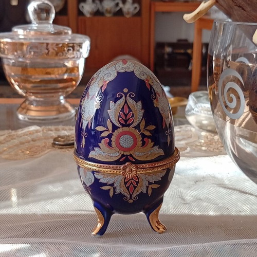 Decorative handmade porcelain egg jewelry box new