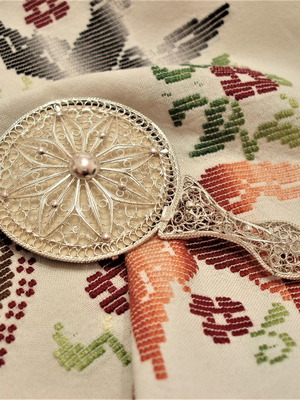 Αντίκα καθρεπτάκι filigree μεταχειρισμένο, ασήμι 1000, 20ου αιώνα