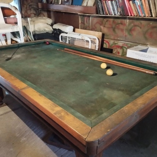 Old French billiard table used, solid wood, heavy and sturdy, with damages