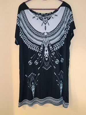 Summer short-sleeve women's blouse Large used, black and white
