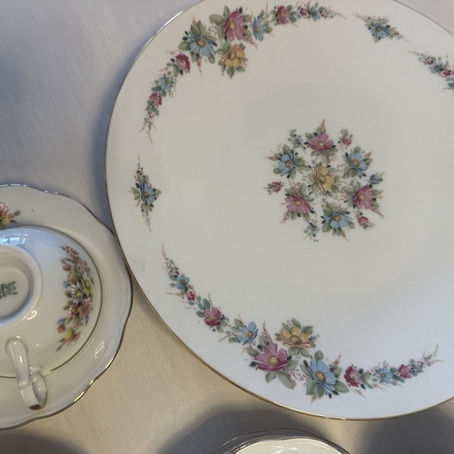 Hutschenreuther porcelain set with 6 coffee cups and serving platter new