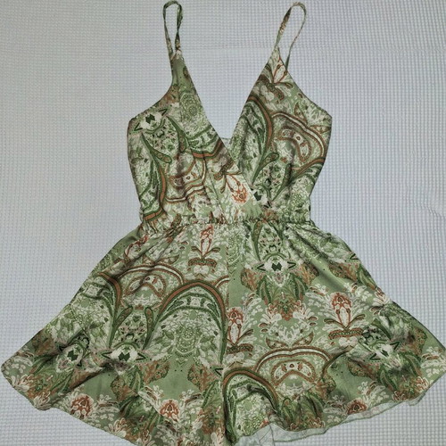 Printed one-piece shorts jumpsuit like new, one size