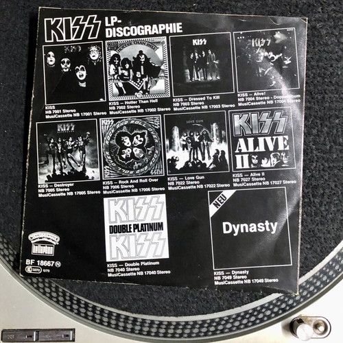 Kiss I Was Made For Lovin' You Vinyl 7" Single like new, rock