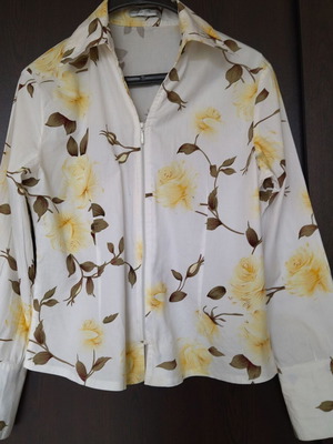Miss Blumare women's shirt like new, colorful white, size L