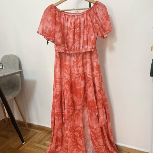 Skirt and top set with gold thread coral floral like new