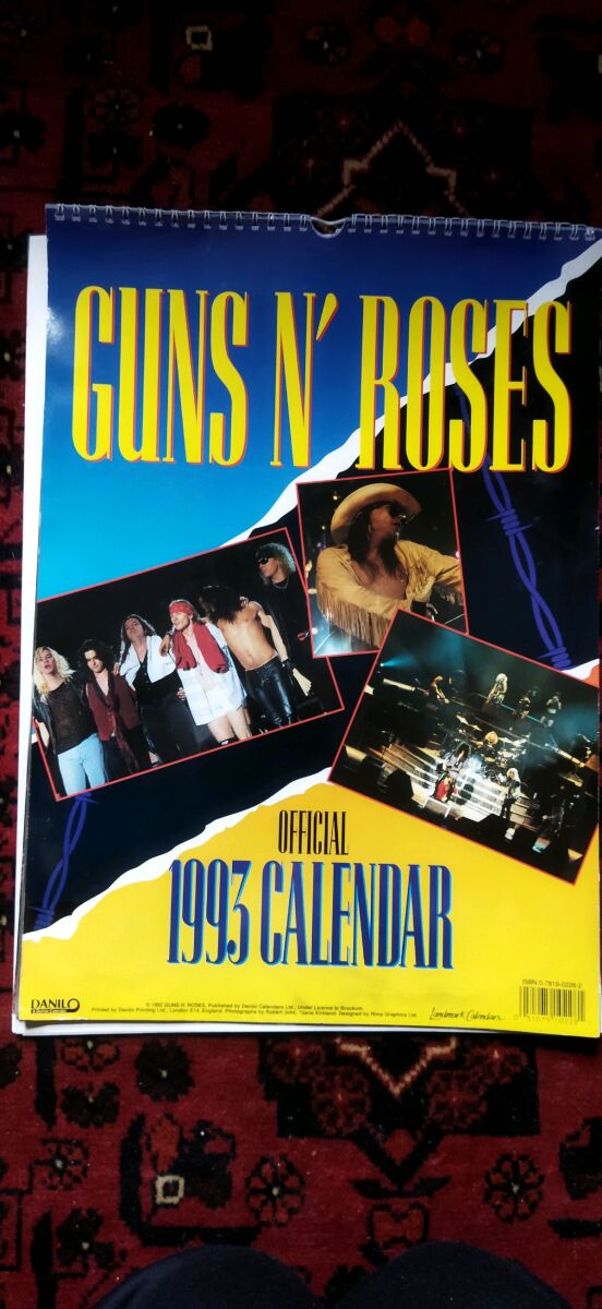 Guns N' Roses 1993 calendar like new - € 16,00 - Vendora.cy