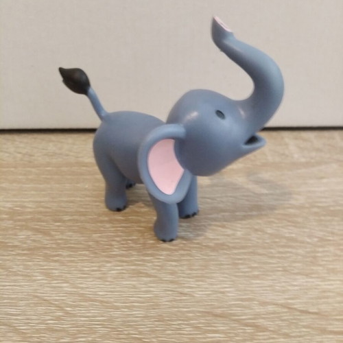 DeAgostini My Zoo Safari Baby Elephant figure like new, 9 cm