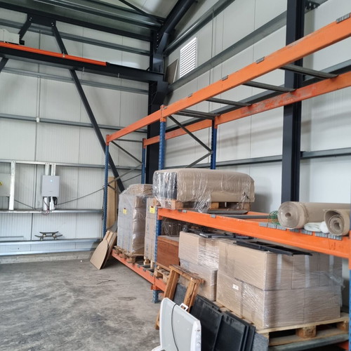 Professional pallet rack like new for heavy load storage