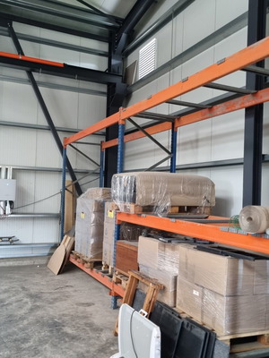 Professional pallet rack like new for heavy load storage