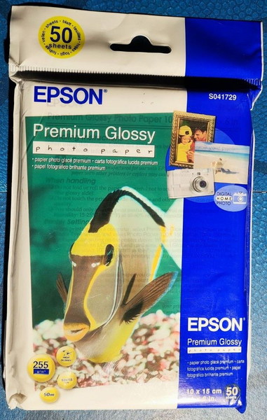 Epson Premium Glossy Photo Paper 50 Sheets 10*15, 255gr/m2 Σφραγισμένη Συσκευασία