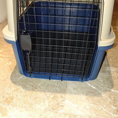 Dog Carrier box new, dimensions 41x66x47 cm