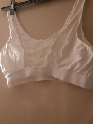 Бюстие с дантела на гърдите памучно, ново състояние, N3/52/L