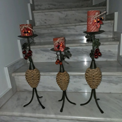 Set of 3 metal candlesticks new with decoration of plant fibers and glass grapes