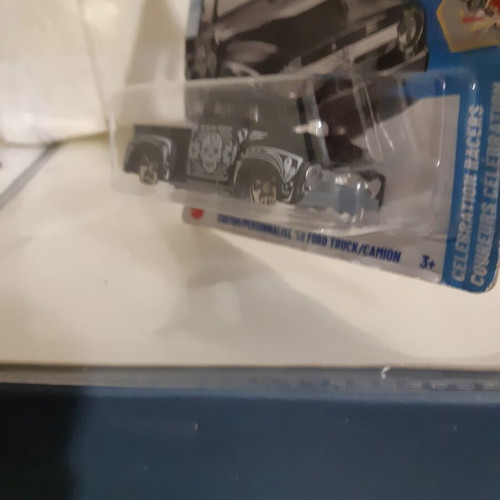 Ford Pick-Up Truck Hotwheels new