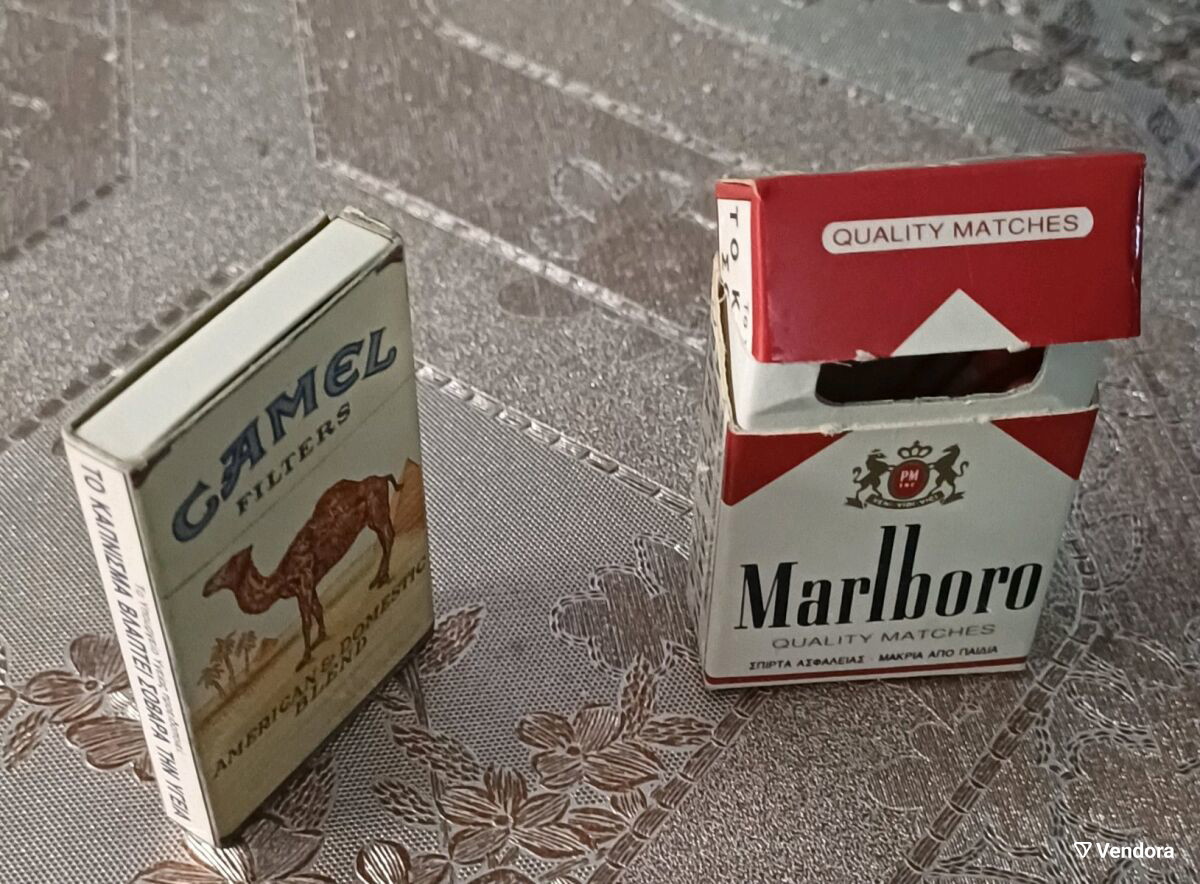 marlboro vs camel cigarettes Collectible matchbox sets Camel and… - € 12,00