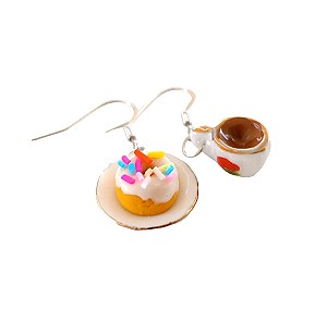 Σκουλαρίκια πορσελάνινο σετ φλυτζάνι καφέ και πιάτο donut με πολύχρωμα sprinkles και λευκή σοκολάτα