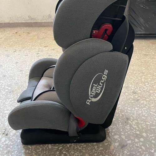 Car seat like new