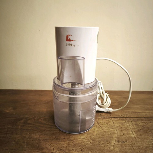 Multichopper used that makes smoothies