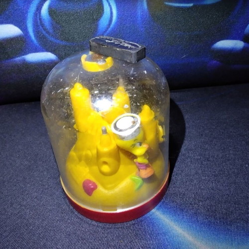 Tweety Vintage Magnetic Dome Toy 1990, used, Warner Bros