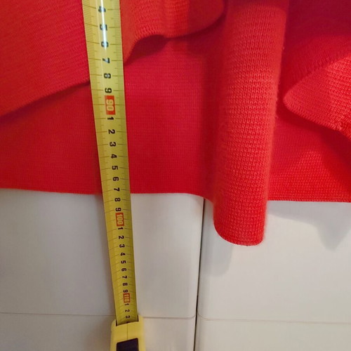 Sisley knitted dress like new with 30% wool, red orange, size M