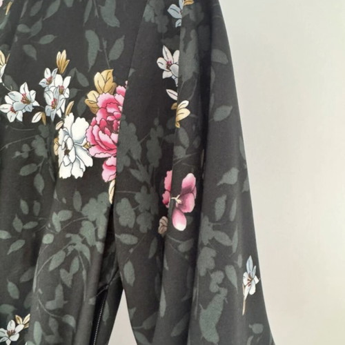 Koton dress size 34 used with floral pattern dark green