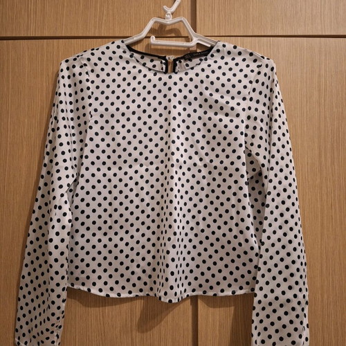 Satin polka dot blouse Zara like new, black and white, size S