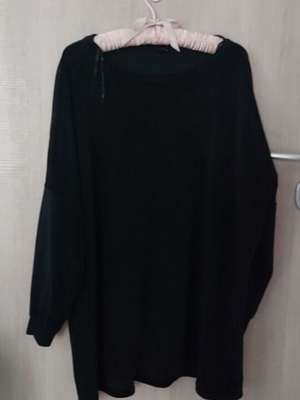 Unalome velvet blouse plus size black like new