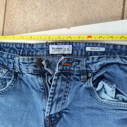 Pull & Bear jeans used, size L, with small defect