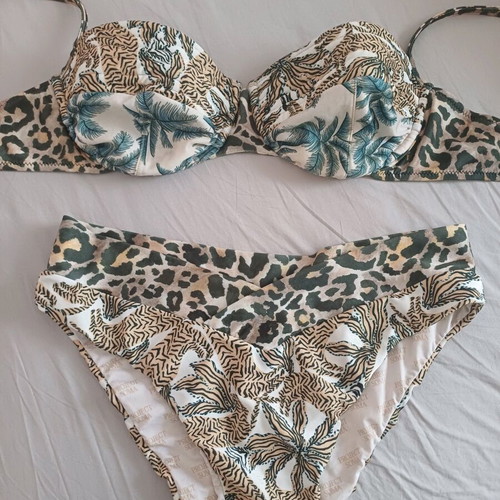 Project Soma swimsuit XL like new, multicolor