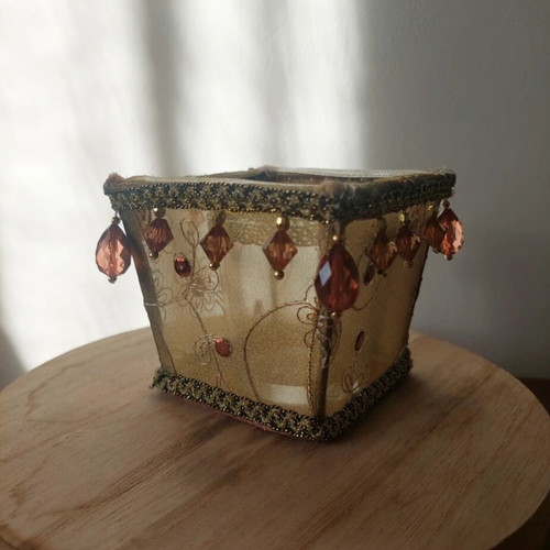 Vintage candle holder tealight like new with beads