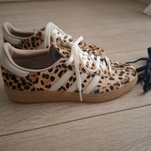 Adidas Leopard Athletic Shoes new, size 37, black and beige