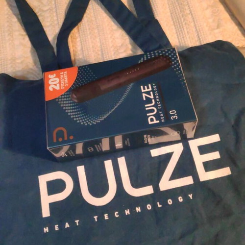 Pulze device new with fabric bag gift