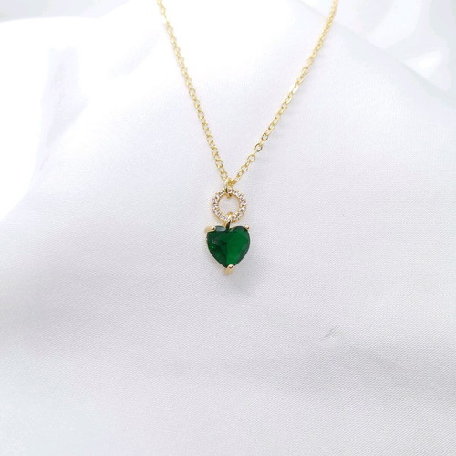 18K Gold-Plated Necklace with Green Heart Pendant 45 cm New