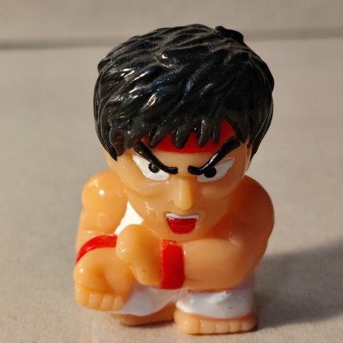 Vintage Street Fighter II finger puppets set of 6 used, Capcom 90s