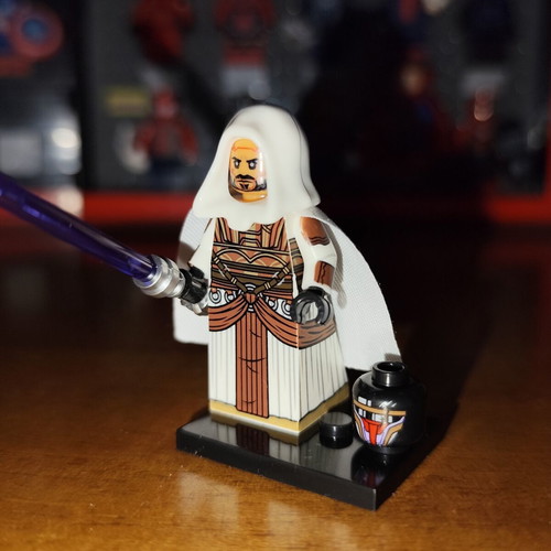 Revan Jedi Knight minifigure like new with accessories