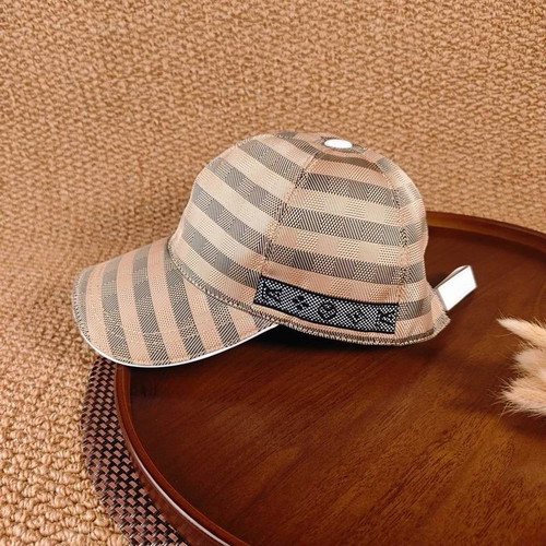 Fendi baseball cap new, beige and brown, one size