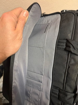 Τσάντα Laptop Tucano (Milano) Μαύρη σαν καινούργια με πολλές θήκες