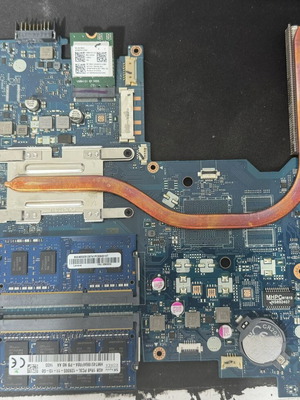 HP 250 G4 T6N58EA σετ μητρικής πλακέτας laptop με i5-6400 και 8GB RAM