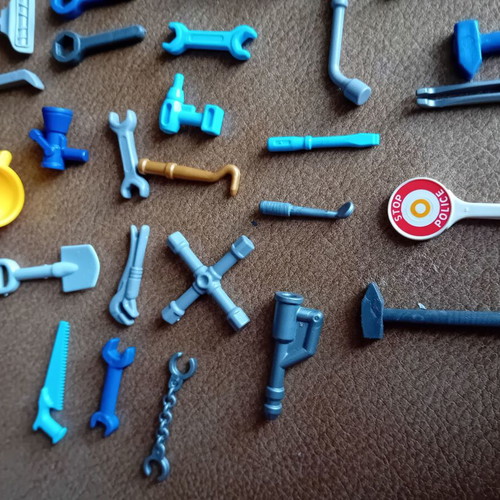 Playmobil tools like new, accessory set