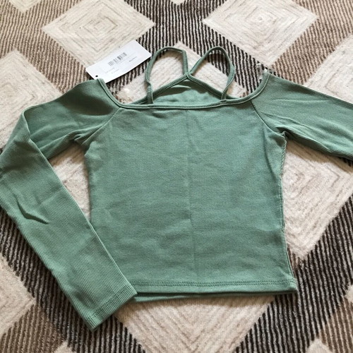 Turquoise long-sleeve top one size new