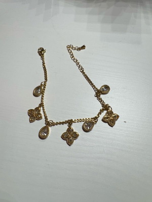 Bracelet new gold-colored